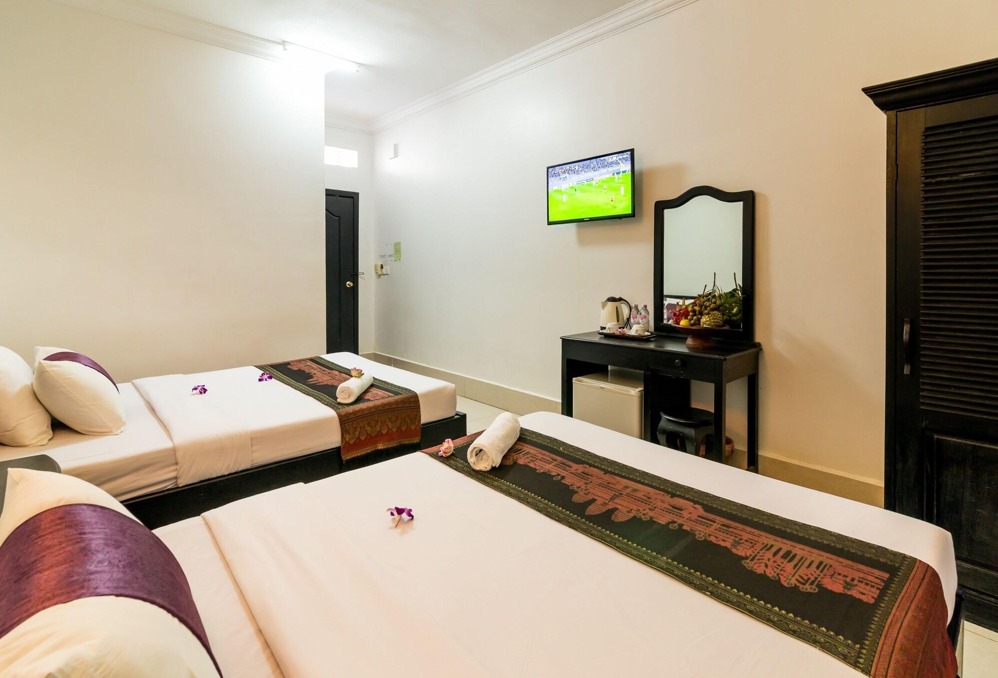 The Unique Angkor Villa Siem Reap Exteriör bild