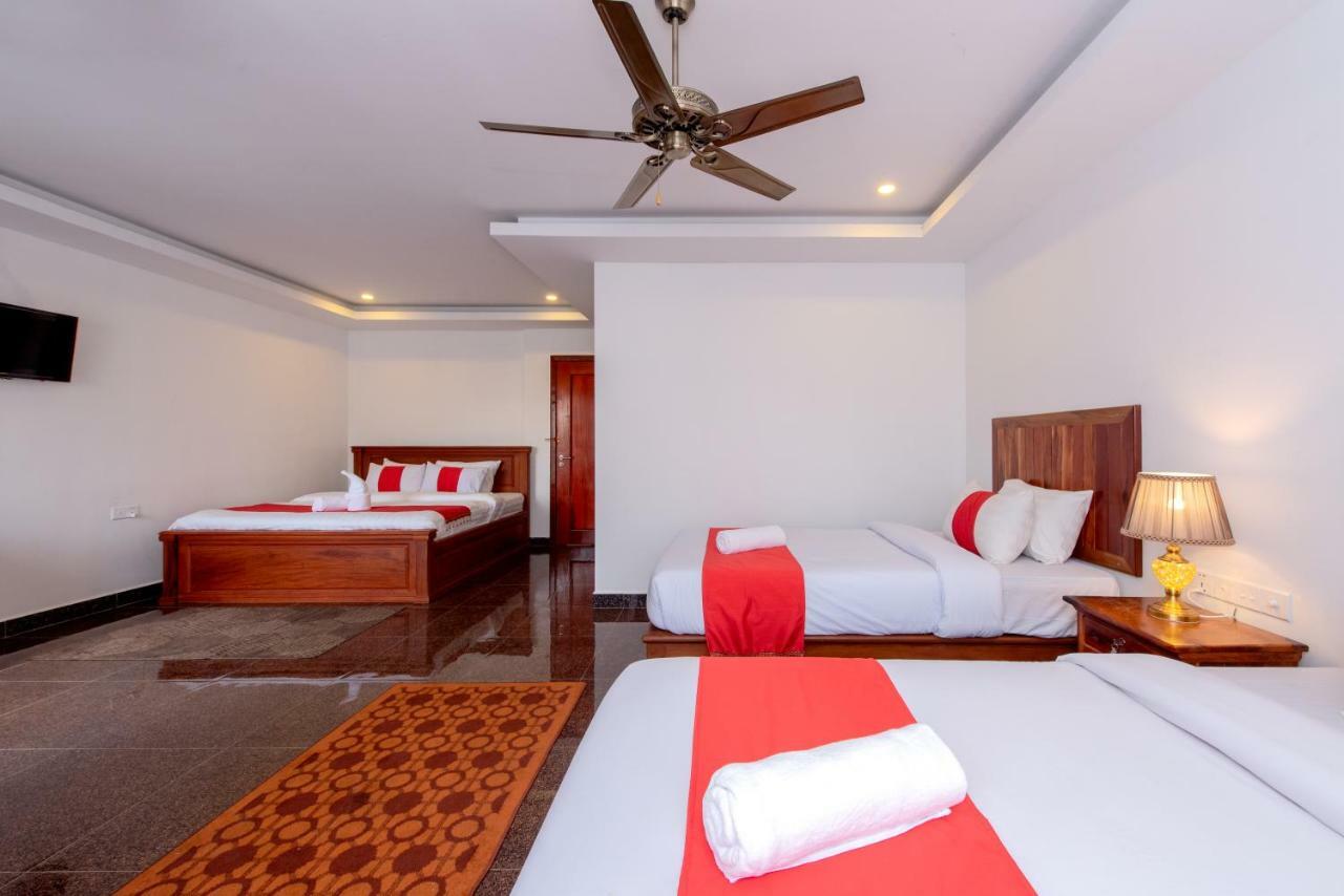The Unique Angkor Villa Siem Reap Exteriör bild